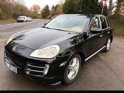 Schwarz Gebraucht 2010 Porsche Cayenne SUV | 10.000 € (Fairer Preis)