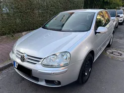 Silber Gebraucht 2007 VW Golf V Edition Limousine | 4.300 € (Fairer Preis)