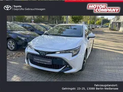 Schneeweiß Gebraucht 2019 Toyota Corolla Basis Limousine | 20.490 € (Fairer Preis)