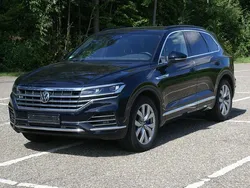 Blau Gebraucht 2019 VW Touareg Elegance SUV | 57.500 € (Fairer Preis)