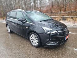 Schwarz Gebraucht 2018 Opel Zafira Van / Kleinbus | 8.330 € (Guter Preis)