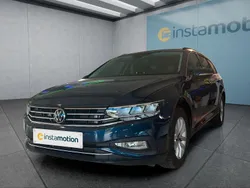 Blau Gebraucht 2024 VW Passat Kombi | 24.749 € (Fairer Preis)