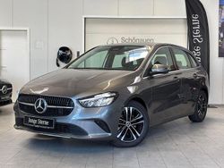 Grau Gebraucht 2024 Mercedes B200 Progressive Van / Kleinbus | 29.450 € (Guter Preis)