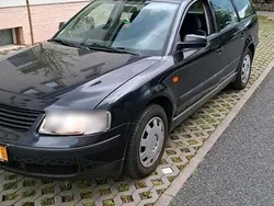 Schwarz Gebraucht 1997 VW Passat Kombi | 1.700 € (Fairer Preis)