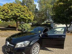 Gebraucht 2017 Mercedes A180 AMG Limousine | 17.000 € (Etwas zu teuer)