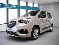 Braun Gebraucht 2023 Opel Combo Life Elegance Van / Kleinbus | 21.190 € (Guter Preis)