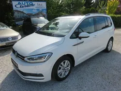 Weiß Gebraucht 2021 VW Touran R-line Van / Kleinbus | 19.950 € (Guter Preis)
