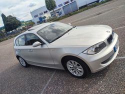 Silber Gebraucht 2007 BMW 116 Kleinwagen | 3.200 € (Fairer Preis)