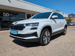 Weiß Gebraucht 2023 Skoda Karoq Tour SUV | 30.590 € (Fairer Preis)