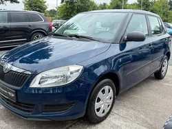 Blau Gebraucht 2011 Skoda Fabia Special Kleinwagen | 3.400 € (Guter Preis)