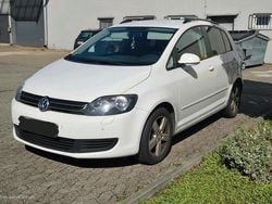 Weiß Gebraucht 2010 VW Golf VI Limousine | 6.900 € (Teuer)