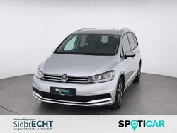 Silber Gebraucht 2024 VW Touran Move Van / Kleinbus | 32.970 € (Fairer Preis)