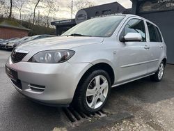 Silber Gebraucht 2006 Mazda 2 Active Limousine | 6.999 €