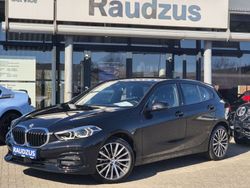 Black sapphire metallic Gebraucht 2024 BMW 118 Sport Line Kleinwagen | 28.990 € (Etwas zu teuer)