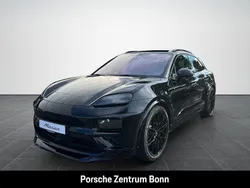 Tiefschwarzmetallic Gebraucht 2025 Porsche Macan Turbo SUV | 119.950 €
