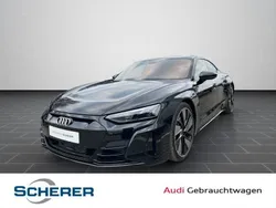 Mythosschwarz metallic (metallic) Gebraucht 2023 Audi e-tron GT quattro Ambiente Limousine | 69.900 € (Etwas zu teuer)