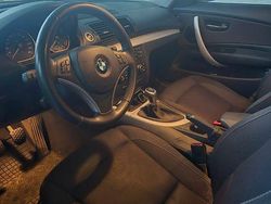 Schwarz Gebraucht 2011 BMW 116 Kleinwagen | 2.250 € (Guter Preis)