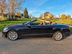 Schwarz Gebraucht 2014 Mercedes 190 Limousine | 18.200 €