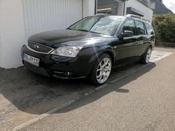 Schwarz Gebraucht 2005 Ford Mondeo Kombi | 5.900 €