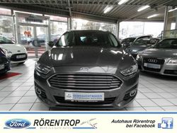 Grau Gebraucht 2015 Ford Mondeo Titanium Limousine | 24.990 €