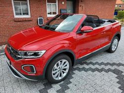 Rot Gebraucht 2024 VW T-Roc Cabriolet Style Cabrio | 29.500 € (Superpreis)