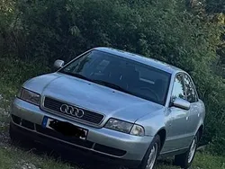 Silber Gebraucht 1998 Audi A4 Limousine | 800 € (Guter Preis)