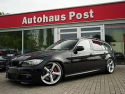 Schwarz Gebraucht 2009 BMW 330 Performance Kombi | 9.699 €