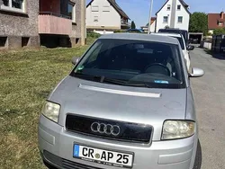 Grau Gebraucht 2001 Audi A2 Kleinwagen | 1.000 € (Guter Preis)