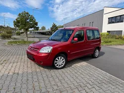 Rot Gebraucht 2006 Citroën Berlingo Van / Kleinbus | 2.499 €