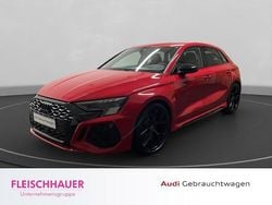 Tangorot metallic Gebraucht 2023 Audi RS3 Sportback Ambiente Kleinwagen | 49.990 €