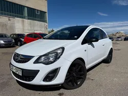 Weiß Gebraucht 2013 Opel Corsa Color Edition Kleinwagen | 4.600 € (Fairer Preis)