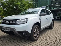 Weiß Gebraucht 2023 Dacia Duster Journey SUV | 19.850 € (Superpreis)