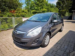 Grau Gebraucht 2011 Opel Corsa Kleinwagen | 3.490 € (Guter Preis)