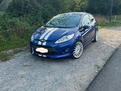 Blau Gebraucht 2011 Ford Fiesta S Limousine | 6.999 €