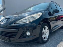 Schwarz Gebraucht 2010 Peugeot 207 Urban Move Kombi | 2.499 € (Fairer Preis)