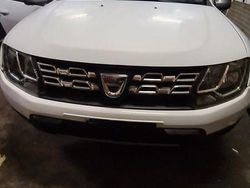 Weiß Gebraucht 2016 Dacia Duster SUV | 5.500 € (Fairer Preis)