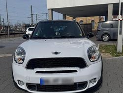 Weiß Gebraucht 2011 Mini Cooper S Countryman SUV | 9.400 € (Fairer Preis)