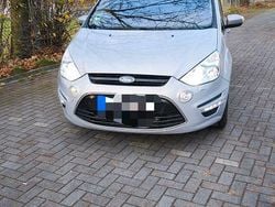 Grau Gebraucht 2011 Ford S-MAX S Van / Kleinbus | 7.299 € (Guter Preis)