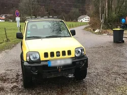 Gelb Gebraucht 2005 Suzuki Jimny SUV | 7.000 € (Etwas zu teuer)
