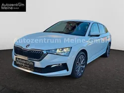 Weiß Gebraucht 2022 Skoda Scala Tour Kleinwagen | 17.490 € (Guter Preis)