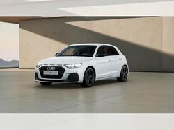 Weiß (gletscherweiß metallic mythosschwarz metallic) Neu 2025 Audi A1 Advanced Kleinwagen | 24.990 € (Guter Preis)
