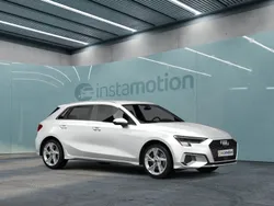 Weiß Gebraucht 2022 Audi A3 Sportback Advanced Plus Limousine | 24.242 € (Fairer Preis)