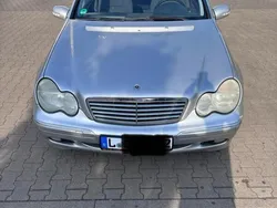 Silber Gebraucht 2004 Mercedes C180 Kombi | 4.200 € (Etwas zu teuer)