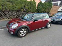 Rot Gebraucht 2009 Mini Cooper Kleinwagen | 2.700 € (Fairer Preis)