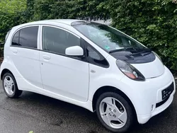 Weiß Gebraucht 2013 Mitsubishi i-MiEV Kleinwagen | 5.390 €