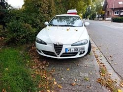 Weiß Gebraucht 2010 Alfa Romeo 147 Kleinwagen | 1.750 € (Guter Preis)