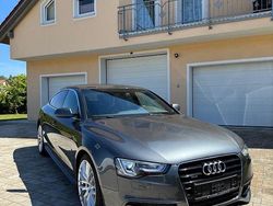 Grau Gebraucht 2015 Audi A5 Sportback S-Line Kleinwagen | 20.500 € (Etwas zu teuer)