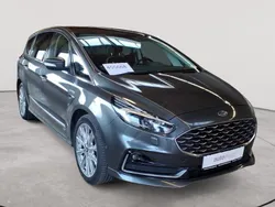 Magneticgrau metallic Gebraucht 2020 Ford S-MAX Vignale Van / Kleinbus | 17.590 € (Guter Preis)