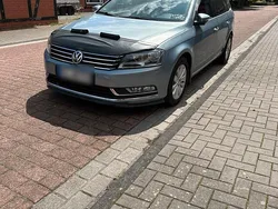 Blau Gebraucht 2013 VW Passat Kombi | 9.999 € (Etwas zu teuer)