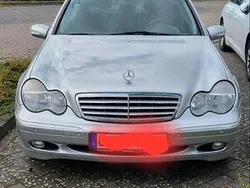 Silber Gebraucht 2003 Mercedes C220 Limousine | 2.349 € (Guter Preis)